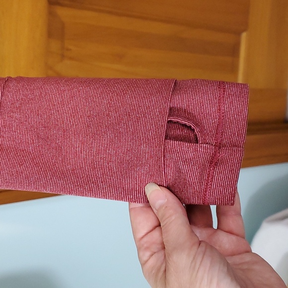 Under Armour StudioLux Lite Essential Henna Fitted Jacket Women's Size S Small - Picture 4 of 6